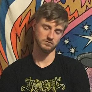 Meet your Posher, Dustin